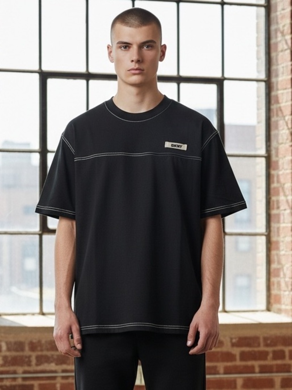 DKNY Black Short-Sleeve Crewneck Tee with Contrast Stitch
